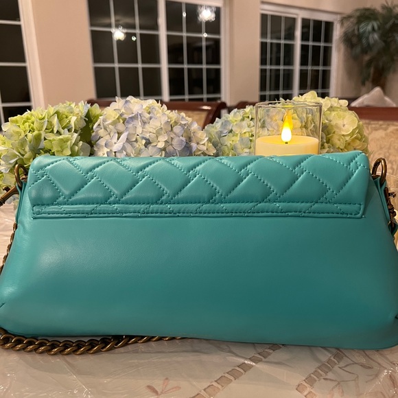 Kurt Geiger London ~ Long Kensington Quilted Leather Shoulder Bag - Picture 3 of 5